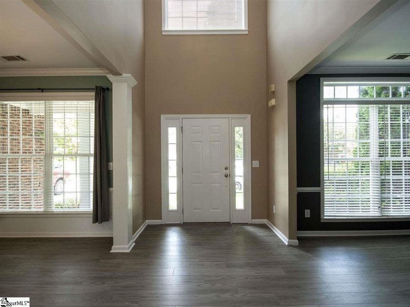 Property image 3 at 22 Collier Lane, Greer, SC 29650