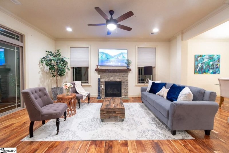 Property image 5 at 209 Braley Court, Greenville, SC 29615