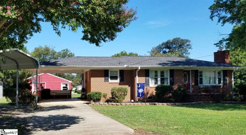 Property image 2 at 107 Buddy Avenue, Greer, SC 29651