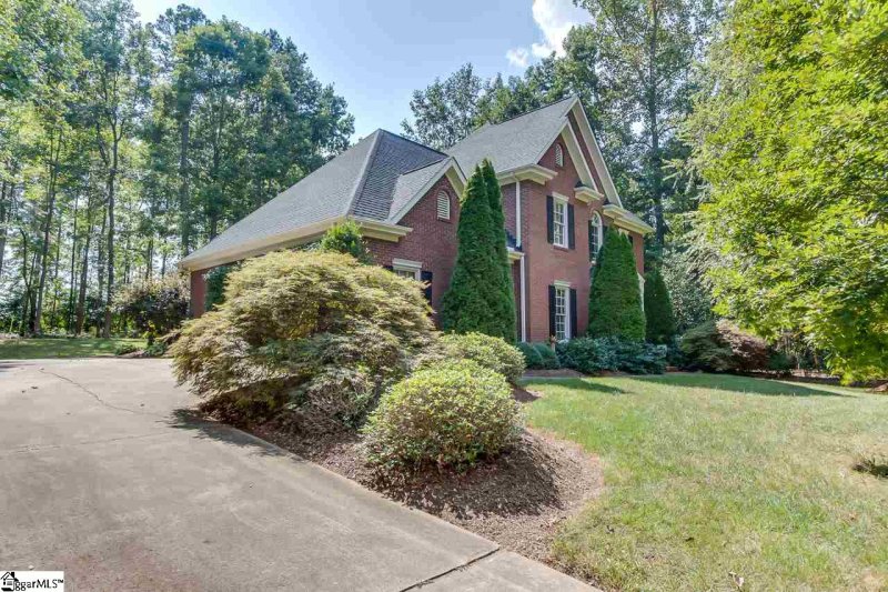 Property image 3 at 511 Shadow Oaks Drive, Easley, SC 29642