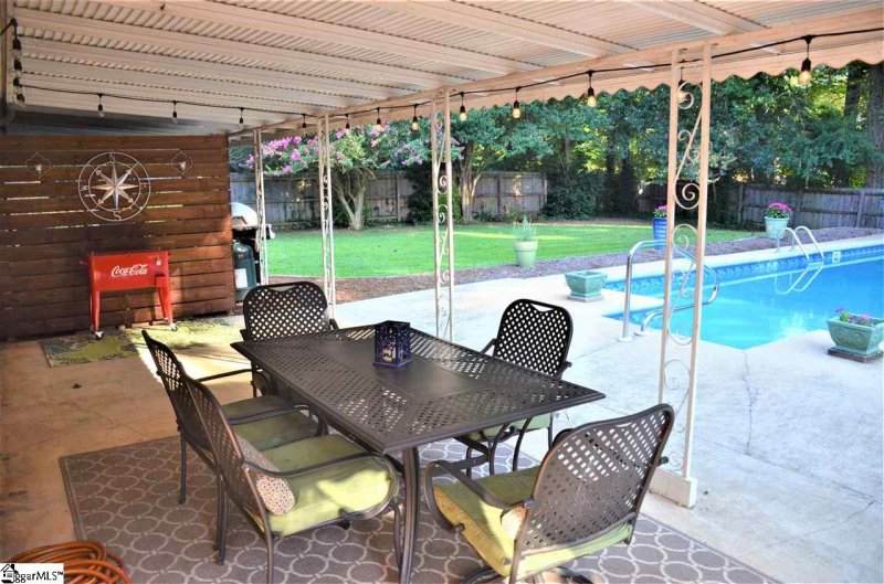 Property image 4 at 5 Eagle Ridge Lane, Greenville, SC 29615