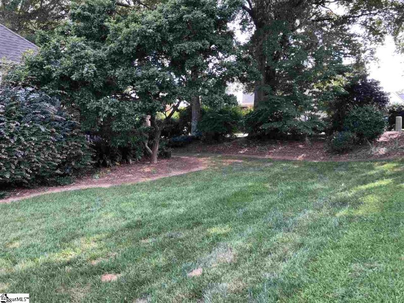 Property image 3 at 202 Kinard Way, Simpsonville, SC 29681