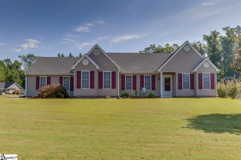 Property image 2 at 100 Talon Court, Anderson, SC 29621