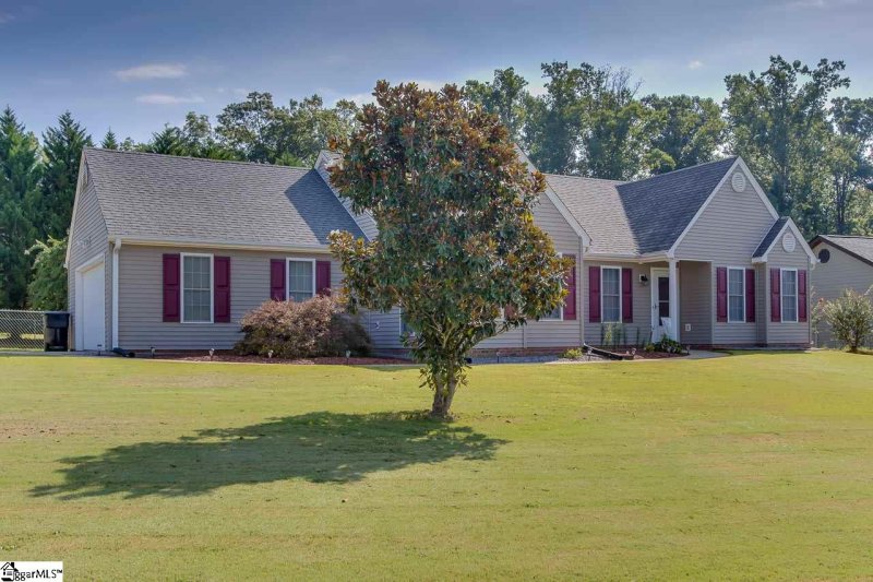 Property image 3 at 100 Talon Court, Anderson, SC 29621