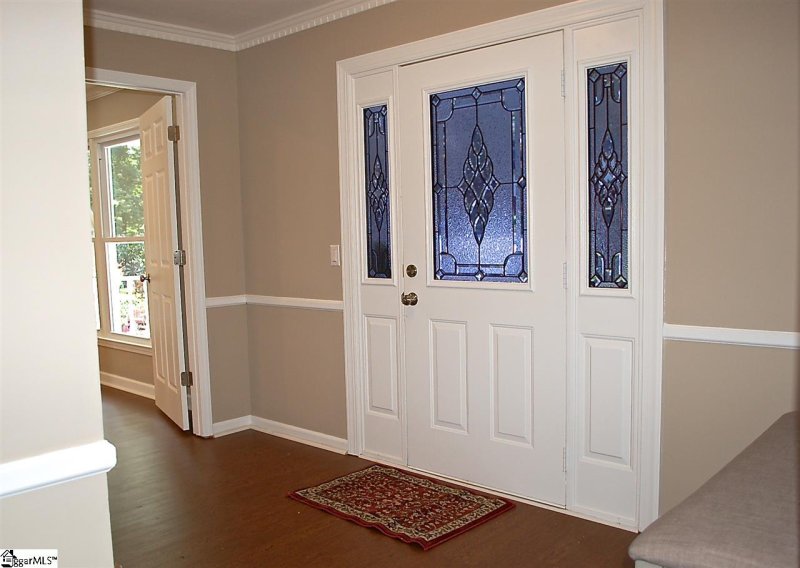 Property image 3 at 109 Holly Hill Lane, Simpsonville, SC 29681