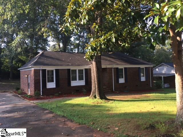 Property image 2 at 209 WILLOW OAKS Drive, Spartanburg, SC 29301