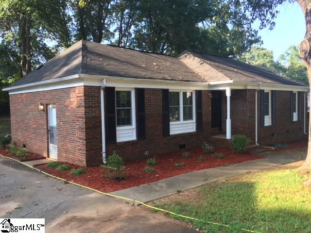 Property image 3 at 209 WILLOW OAKS Drive, Spartanburg, SC 29301