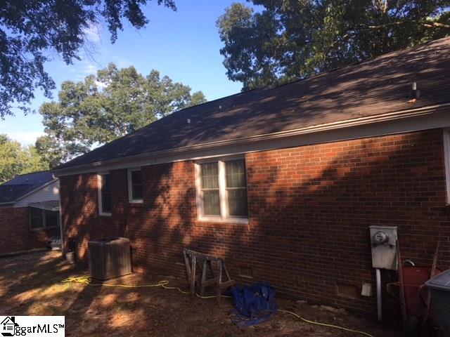 Property image 4 at 209 WILLOW OAKS Drive, Spartanburg, SC 29301