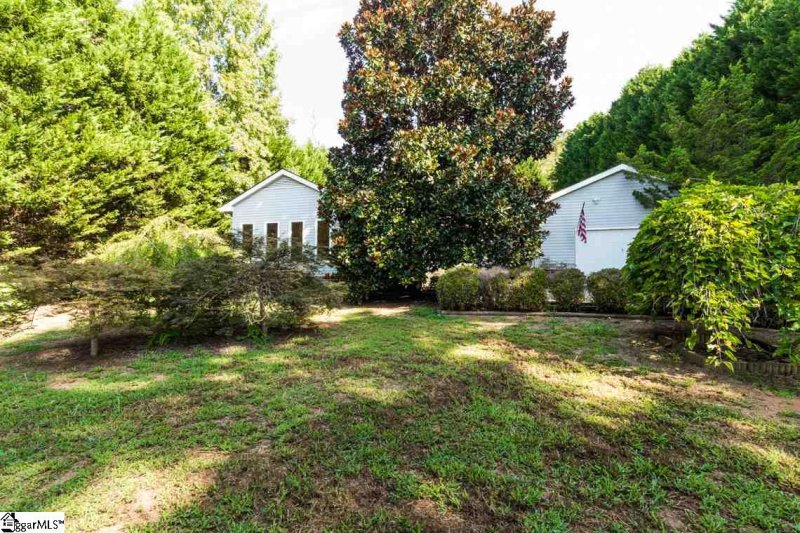 Property image 5 at 12 S Valley Lane, Greenville, SC 29611