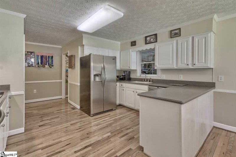 Property image 3 at 308 Warrington Drive, Easley, SC 29642