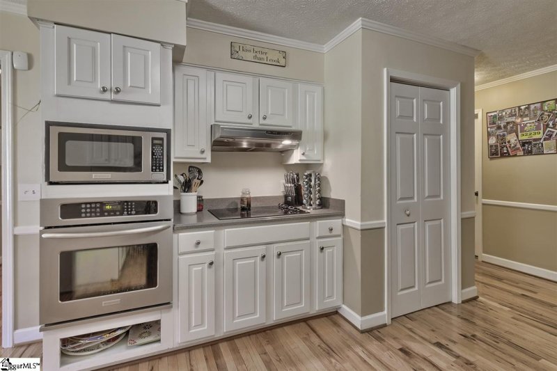 Property image 5 at 308 Warrington Drive, Easley, SC 29642