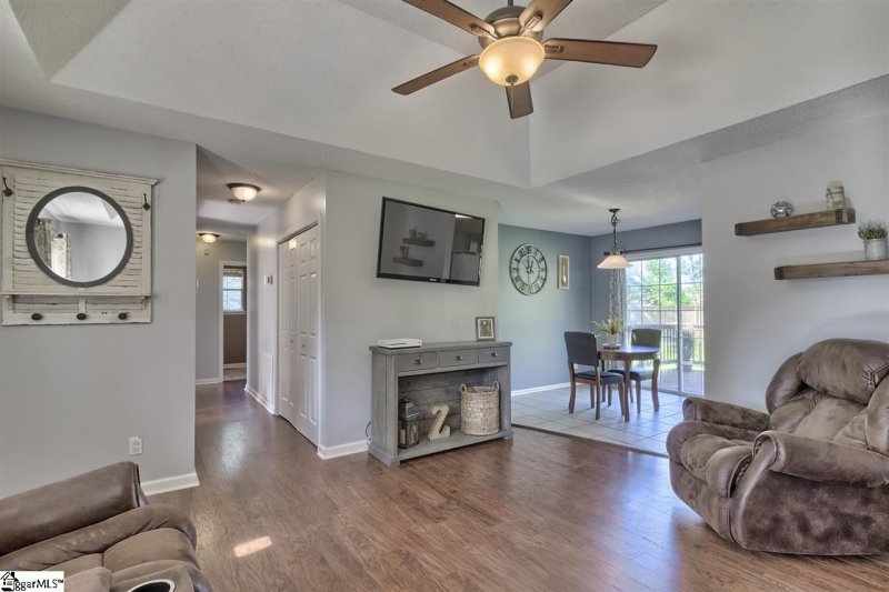 Property image 4 at 10 Jacqueline Road, Piedmont, SC 29673