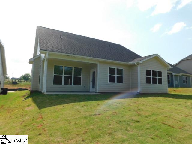 Property image 2 at 124 Broadleigh Court, Boiling Springs, SC 29316