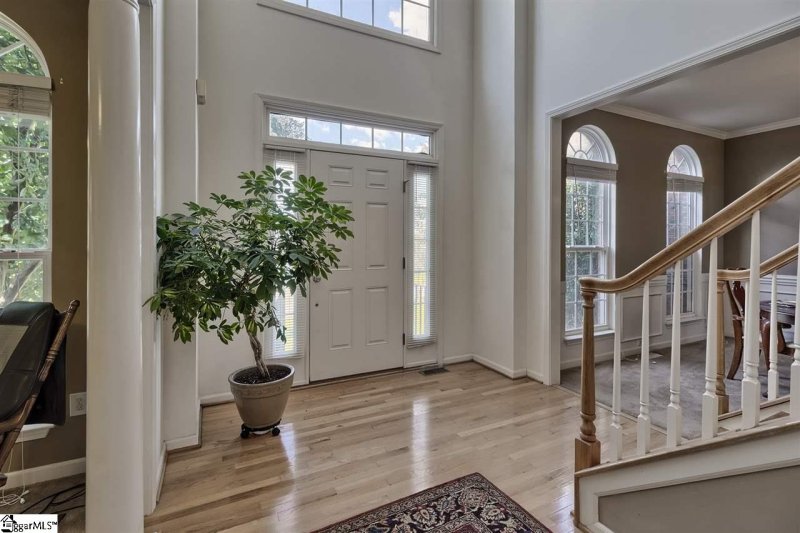 Property image 3 at 220 Ridge Bay Court, Greenville, SC 29611-7469