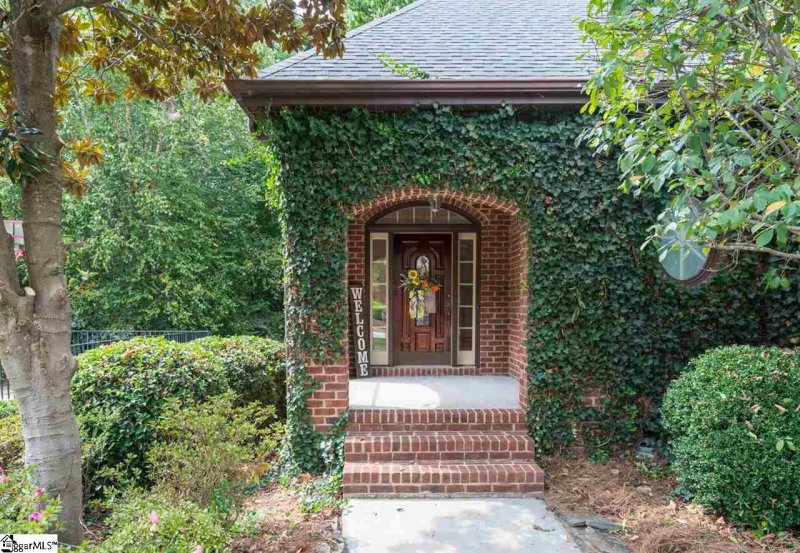 Property image 4 at 11 Knightsbridge Drive, Simpsonville, SC 29681