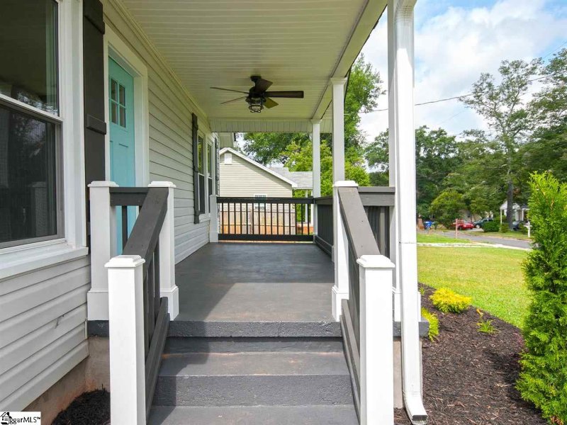 Property image 4 at 15 Gatling Avenue, Greenville, SC 29605