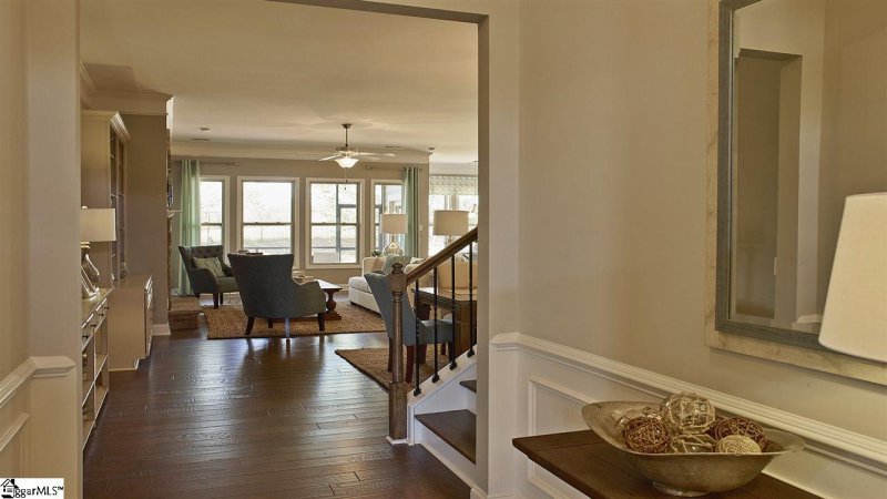 Property image 3 at 1 Common Oaks Court, Simpsonville, SC 29681