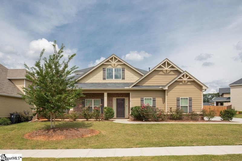 Property image 2 at 109 Adams Creek Place, Simpsonville, SC 29681