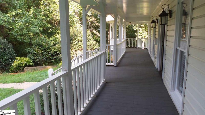 Property image 2 at 166 Chestnut Lake Drive, Inman, SC 29349