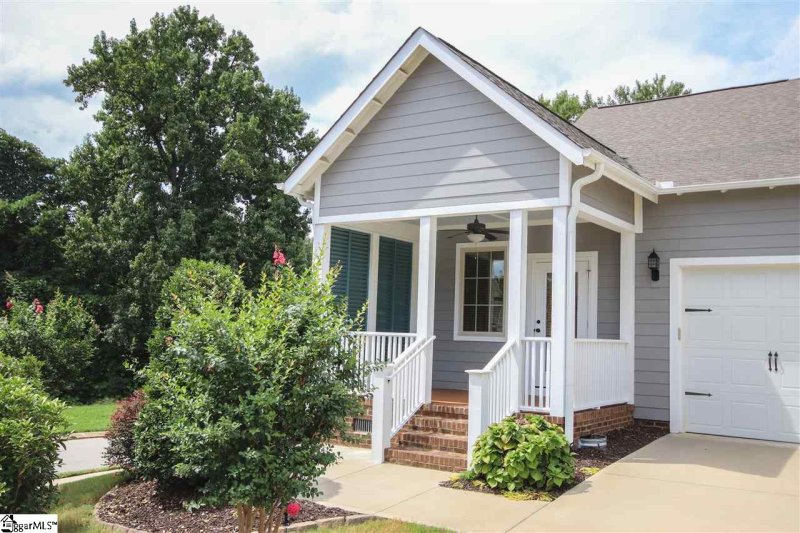 Property image 3 at 221 WEDDINGTON Lane, Simpsonville, SC 29681