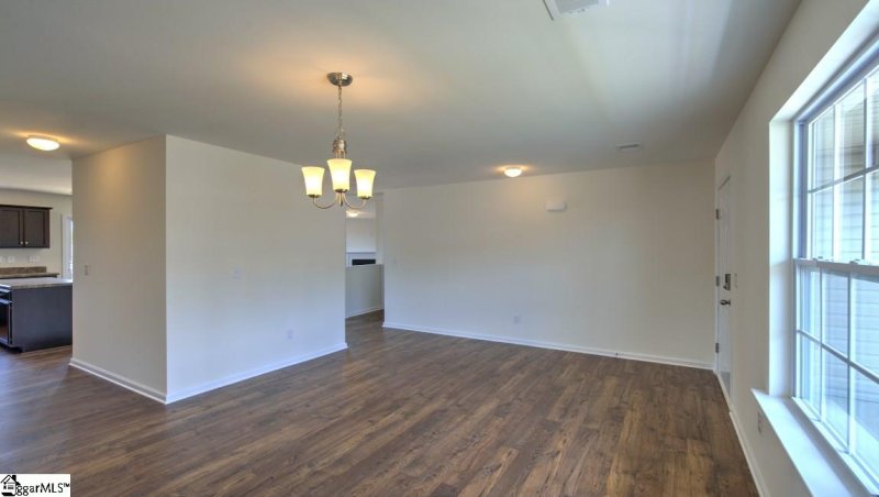 Property image 5 at 204 Willow Grove Way, Piedmont, SC 29673