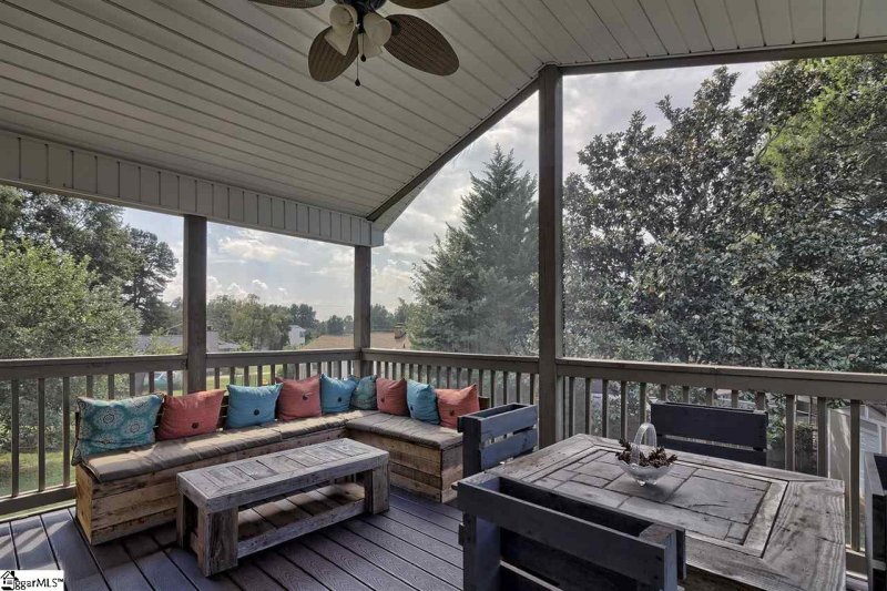 Property image 2 at 106 Julian Court, Easley, SC 29642-1417