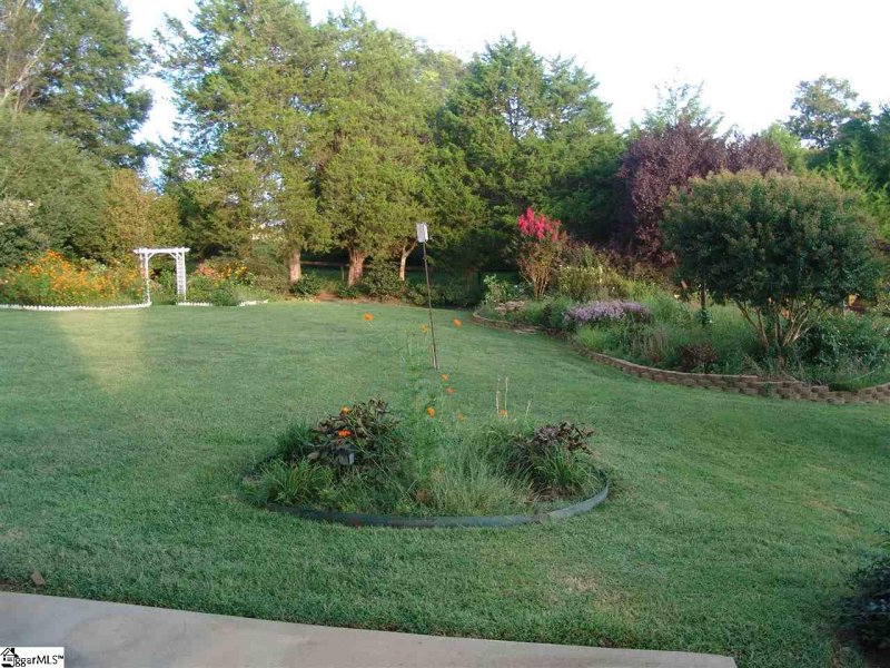 Property image 3 at 335 Mellow Way, Greer, SC 29651