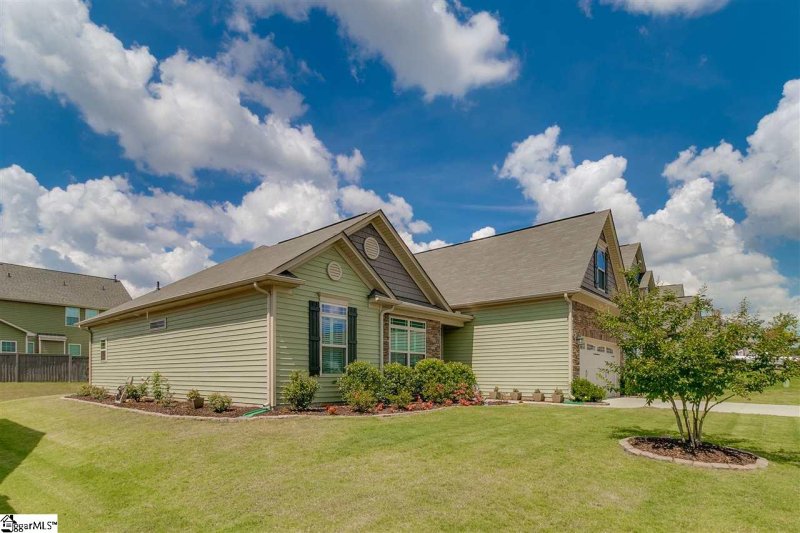 Property image 4 at 308 William Seth Court, Simpsonville, SC 29681