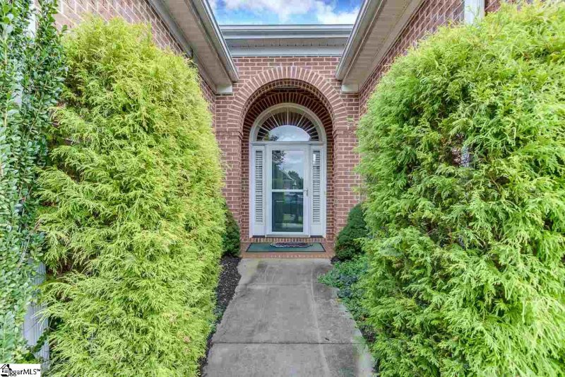Property image 4 at 3 Fenland Drive, Greenville, SC 29615