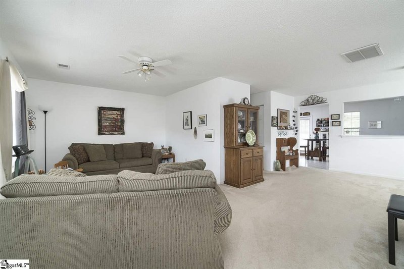 Property image 4 at 301 Winding Willow Trail, Taylors, SC 29687