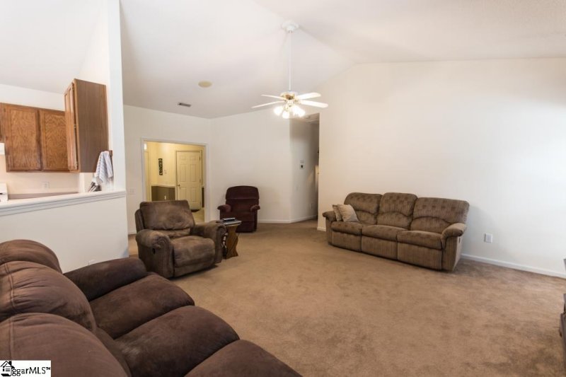 Property image 4 at 109 LANTANA Court, Simpsonville, SC 29681