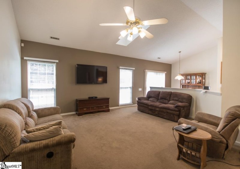 Property image 5 at 109 LANTANA Court, Simpsonville, SC 29681