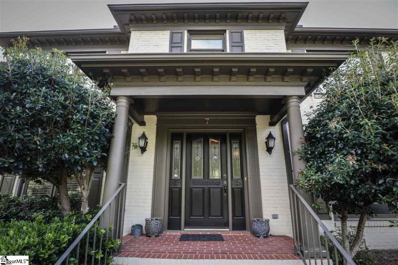 Property image 3 at 7 Spanish Oak Drive, Greenville, SC 29615