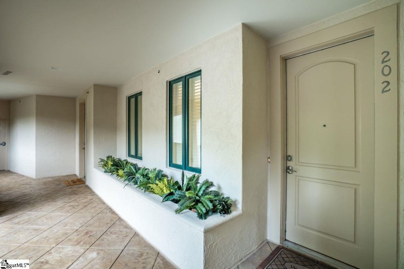 Property image 4 at 1209 E Washington Street, Greenville, SC 29601