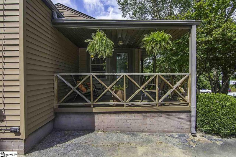 Property image 2 at 5 Delmar Avenue, Greenville, SC 29609