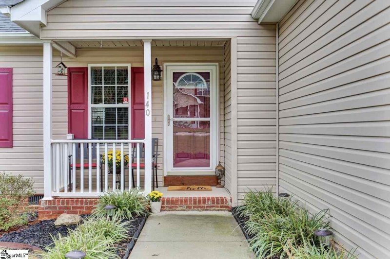 Property image 5 at 140 Cosmos Lane, Greer, SC 29651