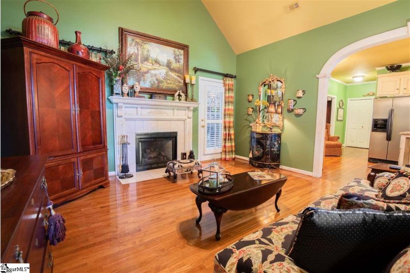 Property image 5 at 8 Tolland Court, Simpsonville, SC 29681