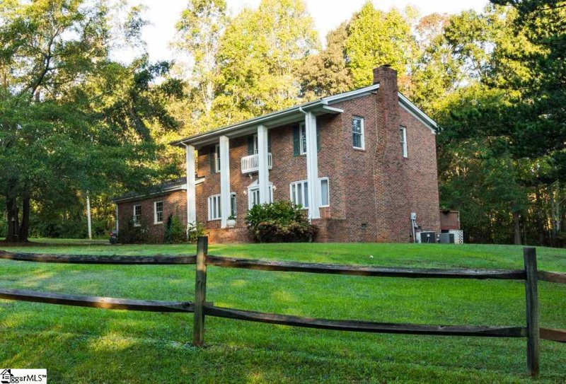 Property image 5 at 200 Dove Hill Circle, Easley, SC 29640