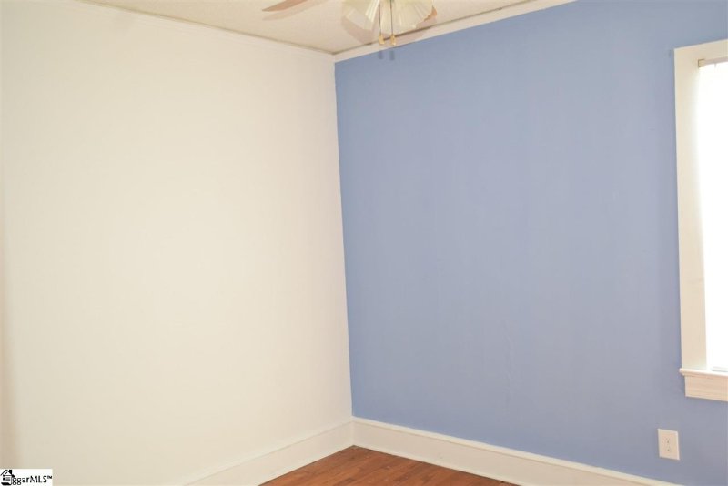 Property image 4 at 129 S Cleveland Park Drive, Spartanburg, SC 29303