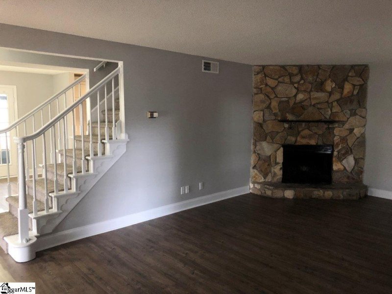 Property image 4 at 138 Shady Tree Drive, Taylors, SC 29687