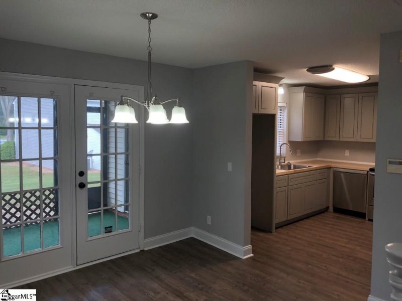 Property image 5 at 138 Shady Tree Drive, Taylors, SC 29687