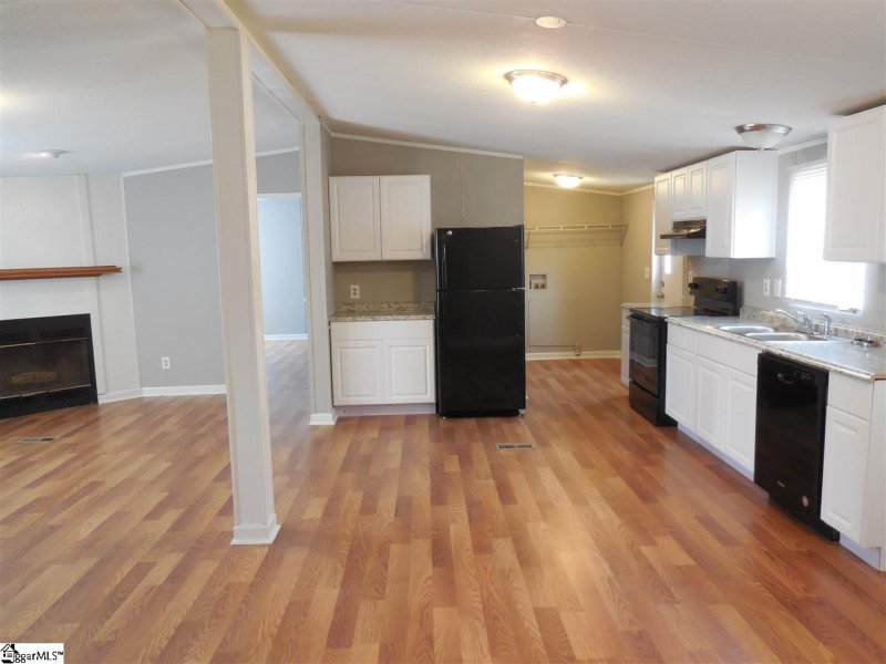 Property image 5 at 109 Jyniece Court, Easley, SC 29640