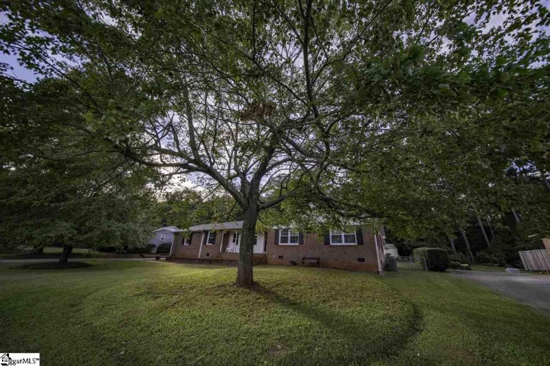 Property image 2 at 644 Stafford Avenue, Spartanburg, SC 29302