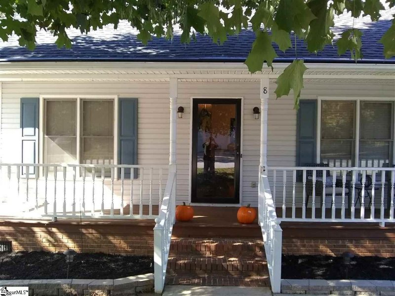 Property image 5 of 8 Hatteras Lane in Ambergate, Simpsonville, SC 29680
