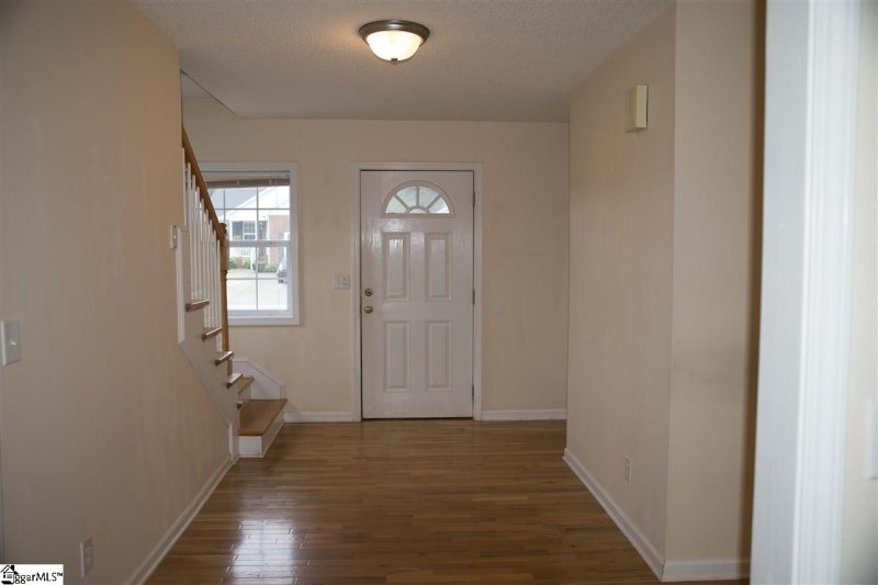 Property image 4 at 104 Cosmos Lane, Greer, SC 29651