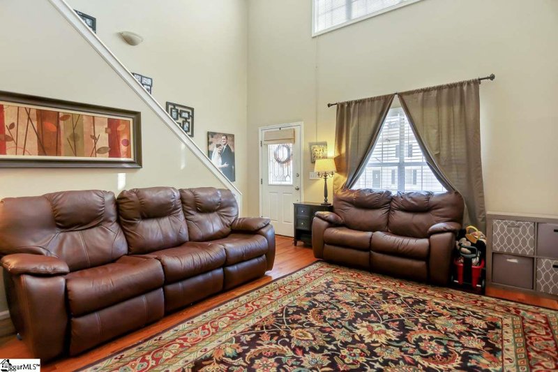 Property image 3 at 115 Charmar Way, Taylors, SC 29687