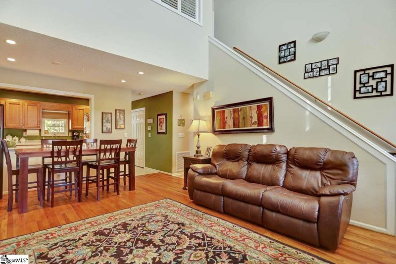 Property image 5 at 115 Charmar Way, Taylors, SC 29687