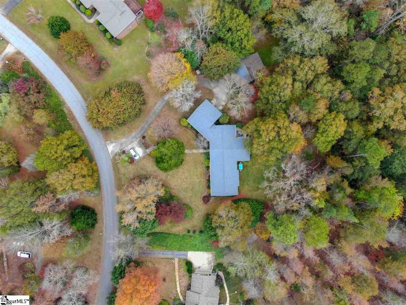 Property image 3 at 110 Wellington Road, Easley, SC 29642