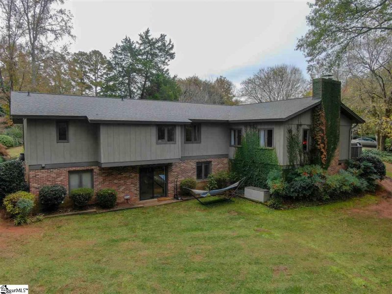 Property image 4 at 110 Wellington Road, Easley, SC 29642