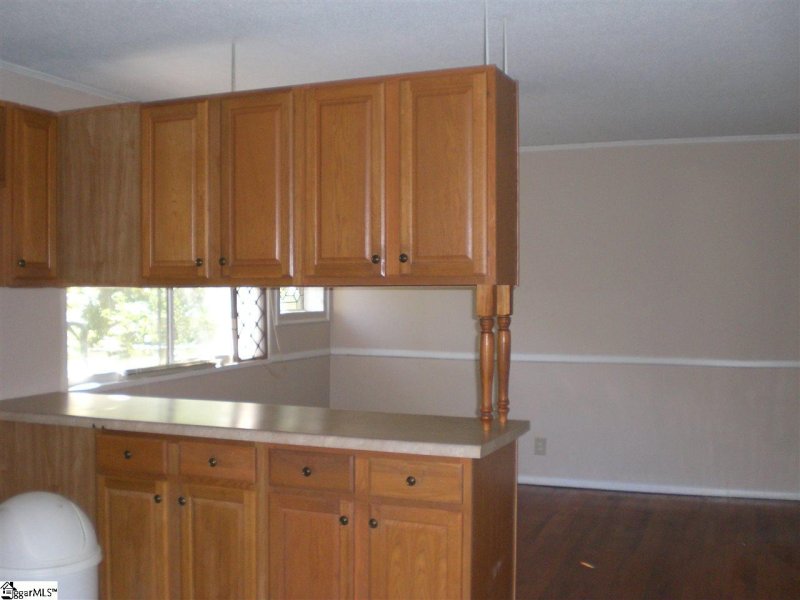 Property image 5 at 130 Forestdale Drive, Taylors, SC 29687
